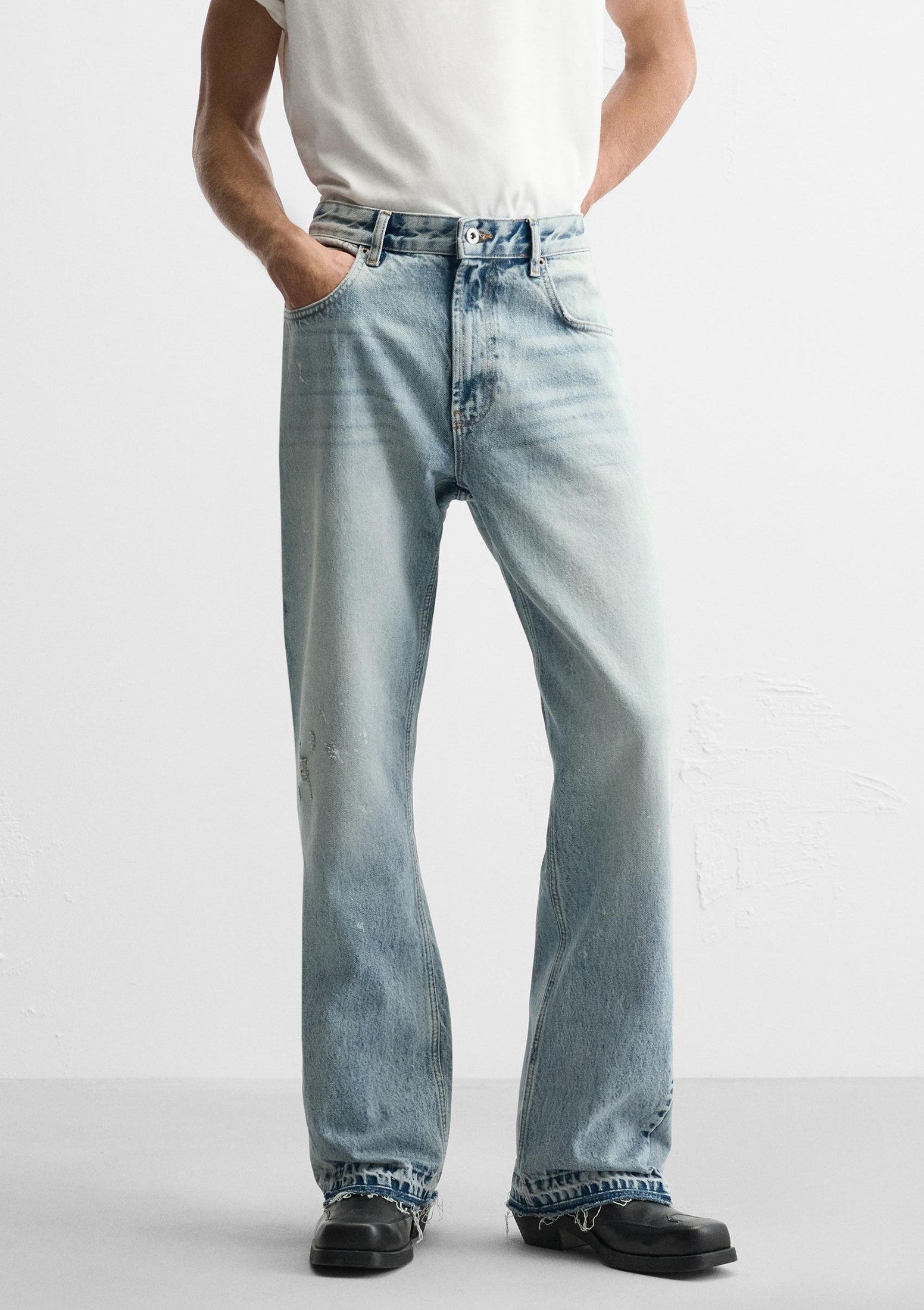 AZAR | FLARED JEANS