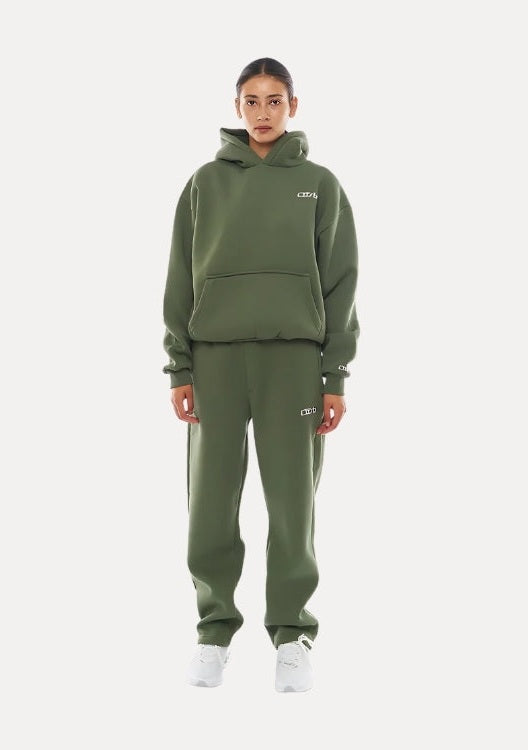CUSB | COZY TRACKSUIT