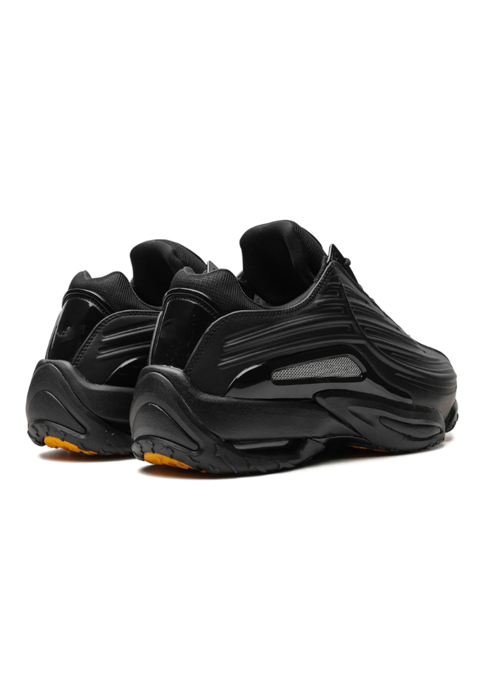 NCTA｜ESSENCE SNEAKER