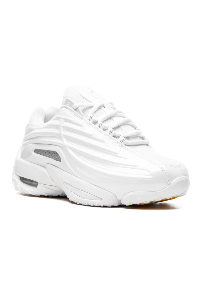 NCTA｜ESSENCE SNEAKER